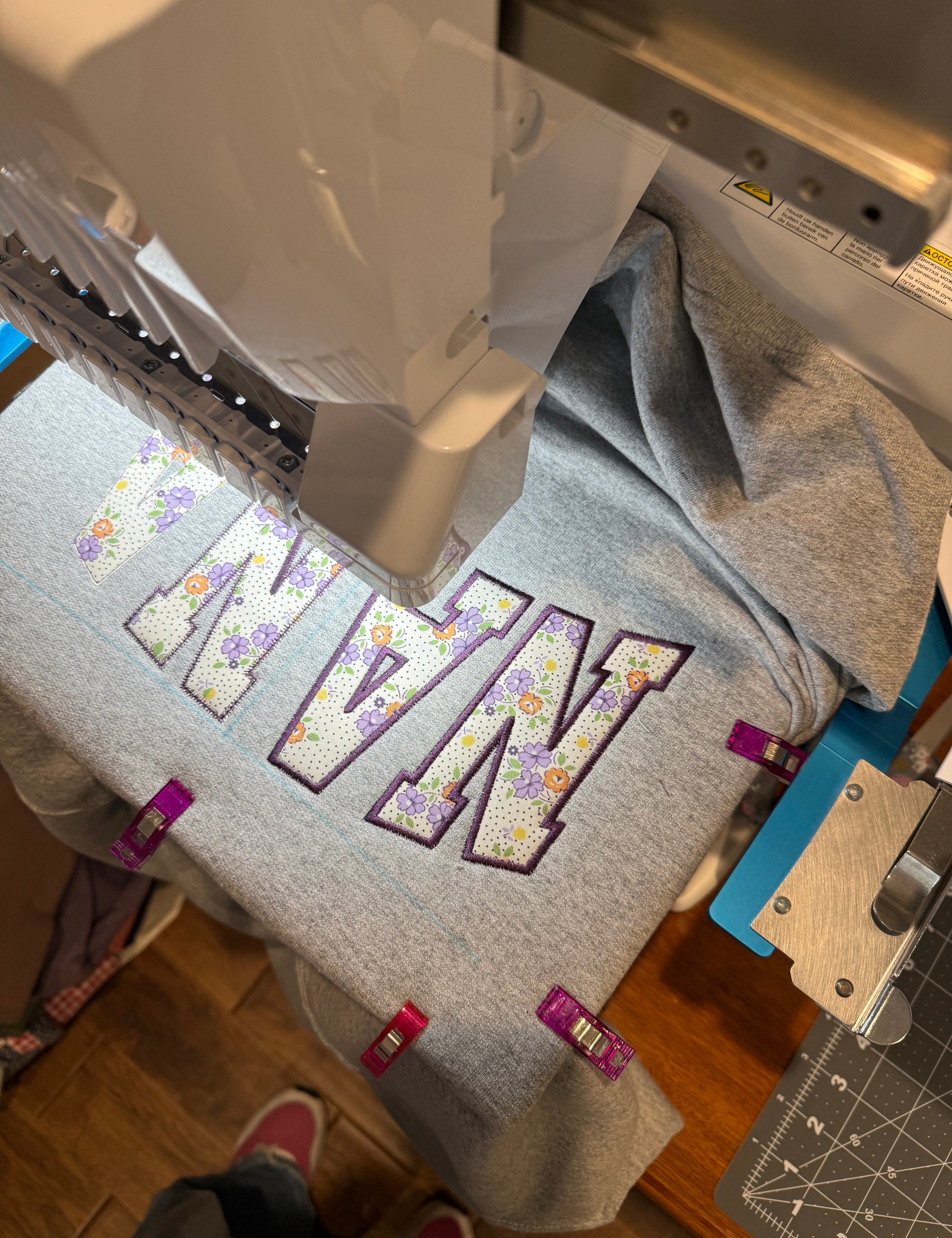 NANA applique sweatshirt