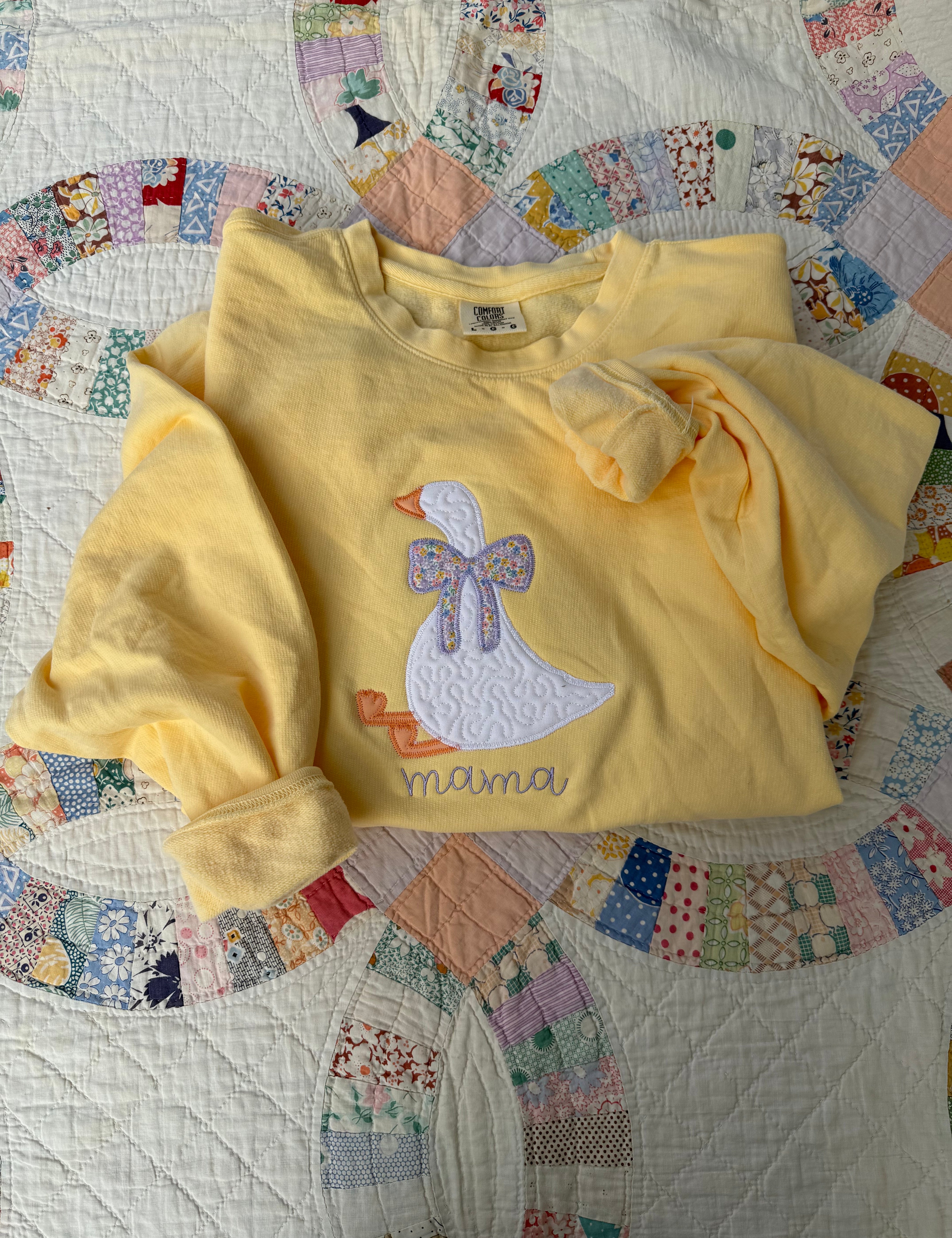 MAMA goose sweatshirt